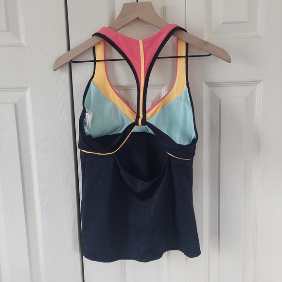 Nike Swim Black Racerback Tankini Built In Bra Top! Women's Sz. 8! - Picture 4 of 5